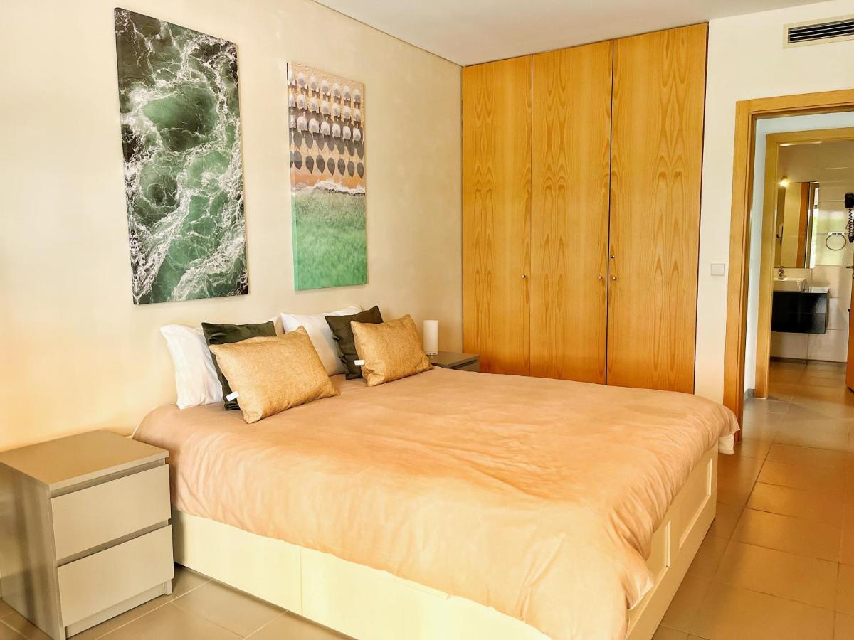 Awesome Apartment In Praia Da Rocha ポルティマン エクステリア 写真